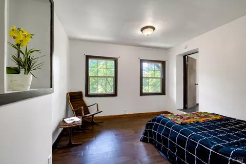 Bedroom - 15 Mountain View Ave, Lagunitas, CA 94938 photo 1 of 2