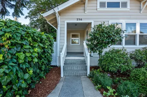 Exterior - 236 S Humboldt St, Willits, CA 95490 photo 2 of 5