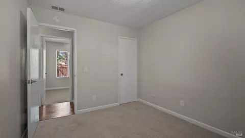 Bedroom - 850 E Cotati Ave #3, Cotati, CA 94931 photo 9 of 9