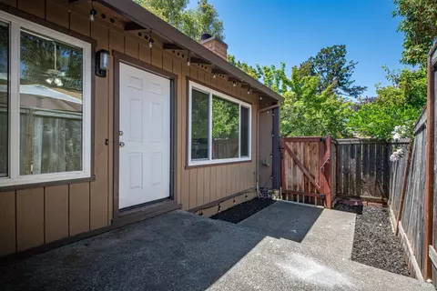 Exterior - 850 E Cotati Ave #3, Cotati, CA 94931 photo 4 of 4
