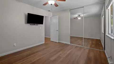 Bedroom - 850 E Cotati Ave #3, Cotati, CA 94931 photo 3 of 9