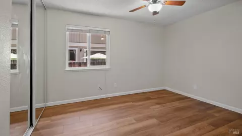 Bedroom - 850 E Cotati Ave #3, Cotati, CA 94931 photo 1 of 9
