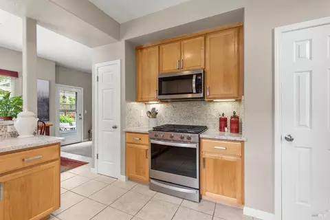 Kitchen - 110 John Roberts Dr, Cotati, CA 94931 photo 2 of 3