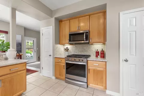 Kitchen - 110 John Roberts Dr, Cotati, CA 94931 photo 2 of 3