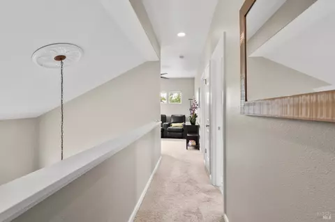 Entry Way - 110 John Roberts Dr, Cotati, CA 94931 photo 6 of 6