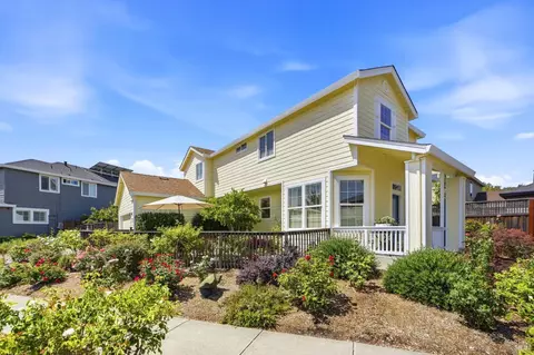 Exterior - 8009 Ferrari Way, Windsor, CA 95492 photo 2 of 9