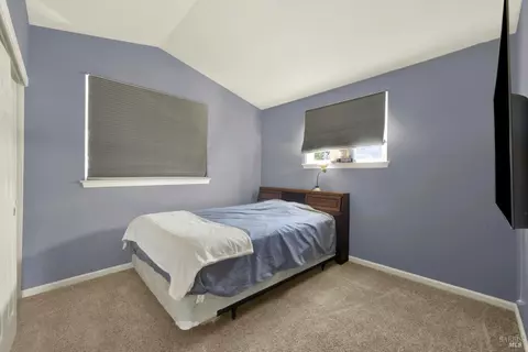 Bedroom - 107 Bald Eagle Dr, Vacaville, CA 95688 photo 6 of 8