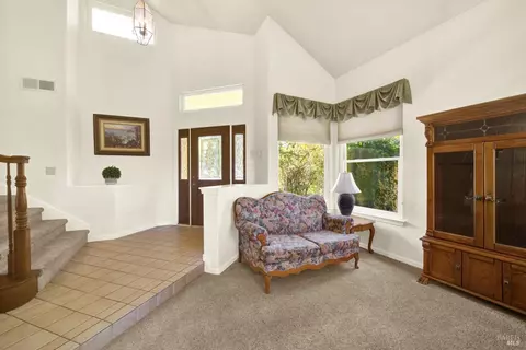 Entry Way - 107 Bald Eagle Dr, Vacaville, CA 95688 photo 3 of 9