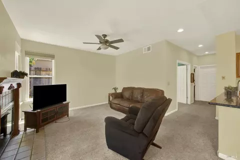 Living - 107 Bald Eagle Dr, Vacaville, CA 95688 photo 3 of 3