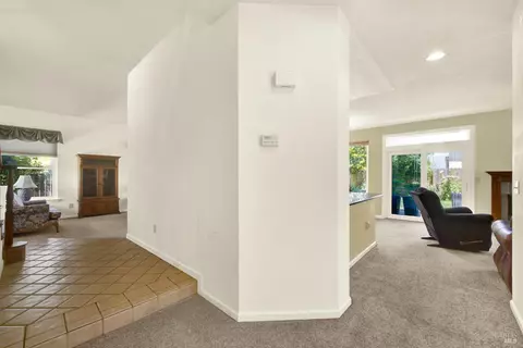 Entry Way - 107 Bald Eagle Dr, Vacaville, CA 95688 photo 6 of 9