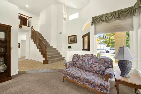 Entry Way - 107 Bald Eagle Dr, Vacaville, CA 95688 photo 5 of 9