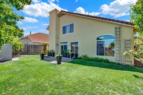 Exterior - 107 Bald Eagle Dr, Vacaville, CA 95688 photo 11 of 11