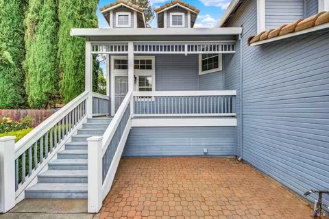 Exterior - 620 Monk Ct, Dixon, CA 95620 photo 3 of 27