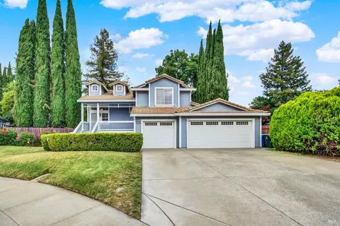 Exterior - 620 Monk Ct, Dixon, CA 95620 photo 2 of 27