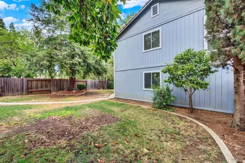 Exterior - 620 Monk Ct, Dixon, CA 95620 photo 24 of 27
