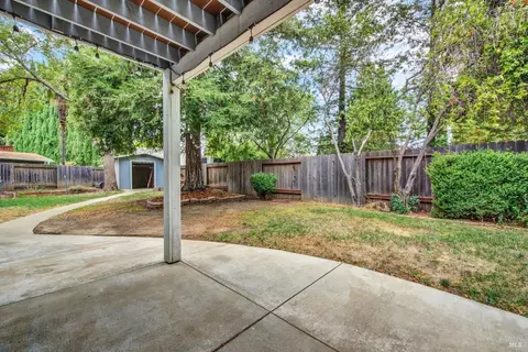 Exterior - 620 Monk Ct, Dixon, CA 95620 photo 11 of 27
