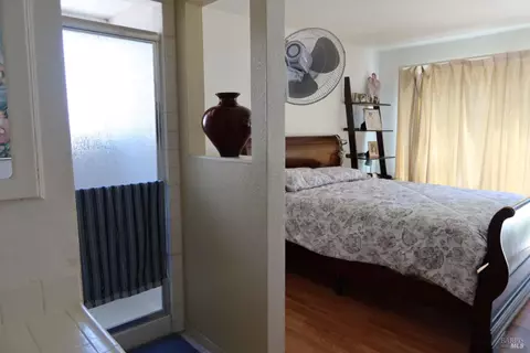 Bedroom - 303 Dahlia St, Fairfield, CA 94533 photo 5 of 5