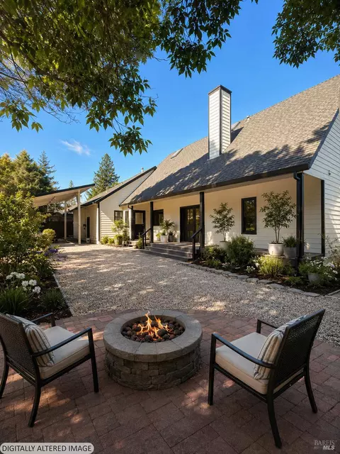 Exterior - 7958 Shira St, Windsor, CA 95492 photo 2 of 4