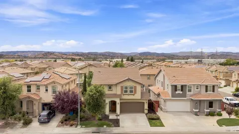 View/Area - 490 Epic St, Vacaville, CA 95688 photo 4 of 7