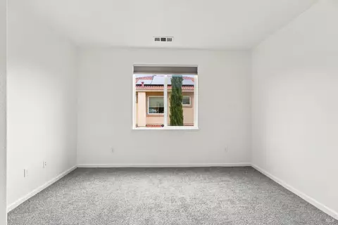 Bedroom - 490 Epic St, Vacaville, CA 95688 photo 5 of 14