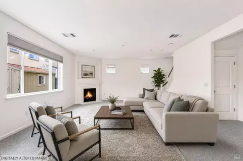 Living - 490 Epic St, Vacaville, CA 95688 photo 4 of 10