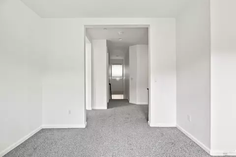 Entry Way - 490 Epic St, Vacaville, CA 95688 photo 5 of 8