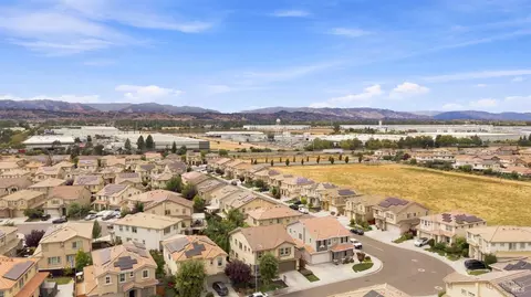 View/Area - 490 Epic St, Vacaville, CA 95688 photo 6 of 7