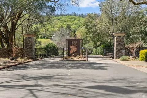 6485 Timber Springs Dr, Santa Rosa, CA 95409