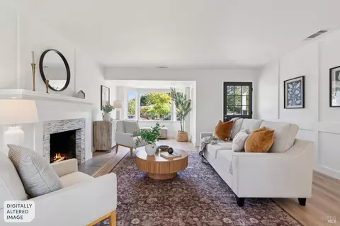 1825 Robin Hood Ln, Santa Rosa, CA 95405