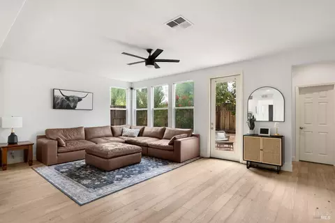 Living - 374 Decanter Cir, Windsor, CA 95492 photo 1 of 1