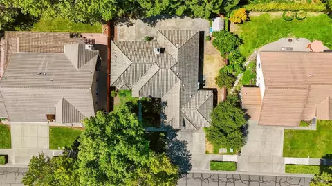 View/Area - 741 Emerald Bay Dr, Fairfield, CA 94534 photo 2 of 11