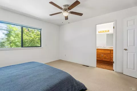 Bedroom - 800 Riverside Dr, Ukiah, CA 95482 photo 4 of 6