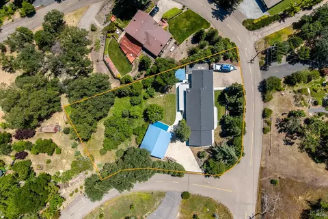 View/Area - 800 Riverside Dr, Ukiah, CA 95482 photo 2 of 3