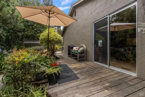 Exterior - 1826 Vervais Ave, Vallejo, CA 94591 photo 6 of 13