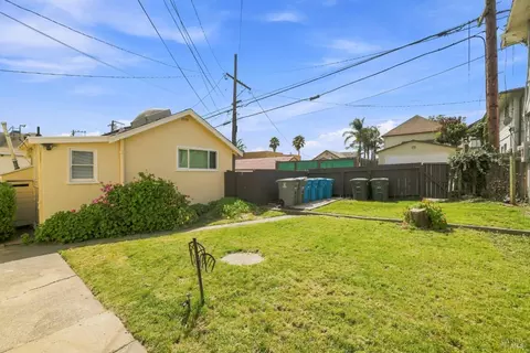 Exterior - 409 Carolina St, Vallejo, CA 94590 photo 9 of 16
