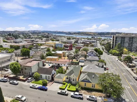 View/Area - 409 Carolina St, Vallejo, CA 94590 photo 2 of 8