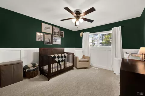 Bedroom - 850 Sunset Dr, Dixon, CA 95620 photo 1 of 7