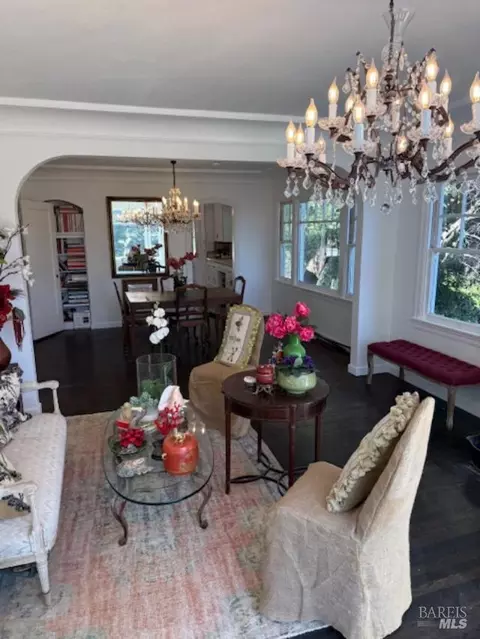 180 Farragut Ave, Vallejo, CA 94590 photo 2