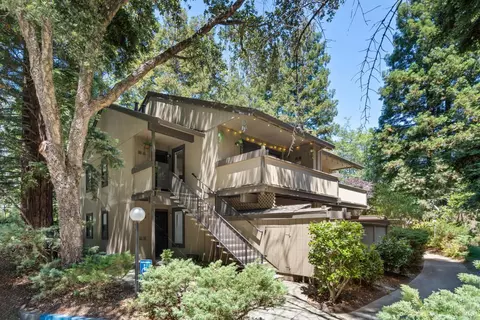 107 Nicholas Ct, Cotati, CA 94931