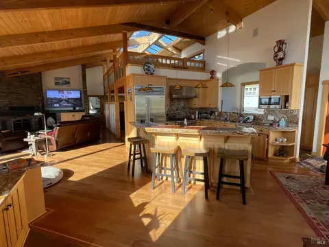 Kitchen - 20689 Mockingbird Rd, Bodega Bay, CA 94923 photo 3 of 7