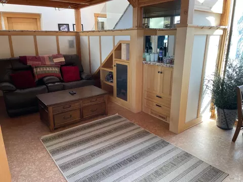 Living - 20689 Mockingbird Rd, Bodega Bay, CA 94923 photo 4 of 5