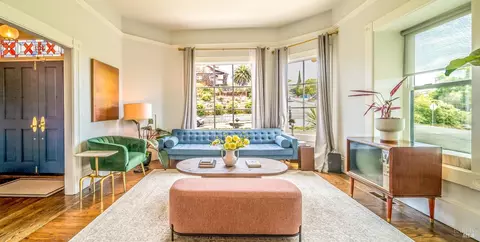 Living - 301 Trinity St, Vallejo, CA 94590 photo 2 of 3