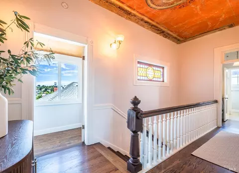 Entry Way - 301 Trinity St, Vallejo, CA 94590 photo 2 of 2