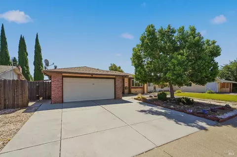 266 Fairview Dr, Vacaville, CA 95687
