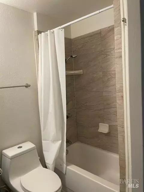 Bath - 6494 17th Ave #A & B, Lucerne, CA 95458 photo 1 of 5
