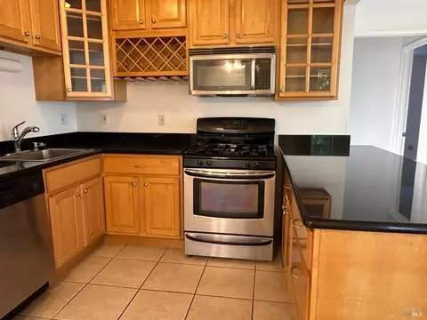 9 Balboa Ave, Vallejo, CA 94591 photo 3