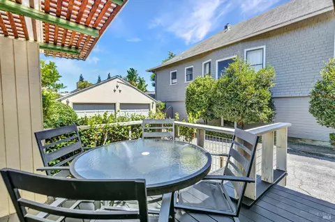 Exterior - 630-632 Randolph St, Napa, CA 94559 photo 12 of 16