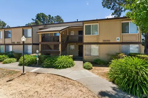 Other - 355 Parkview Ter Ter #A-8, Vallejo, CA 94589 photo 6 of 9