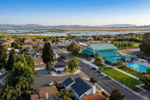 75 Parkview Ct, American Canyon, CA 94503