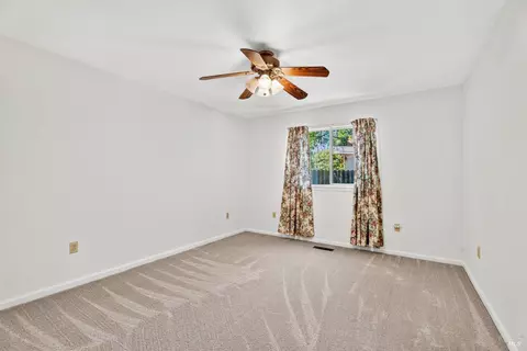 Bedroom - 30 Mill Ct, Ukiah, CA 95482 photo 2 of 3